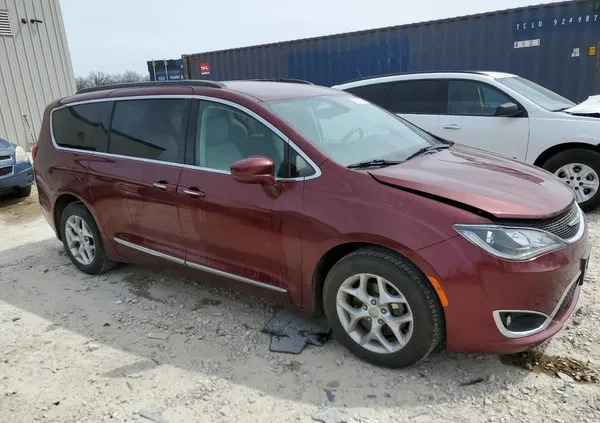 chrysler pacifica niemodlin Chrysler Pacifica cena 46000 przebieg: 88074, rok produkcji 2017 z Niemodlin